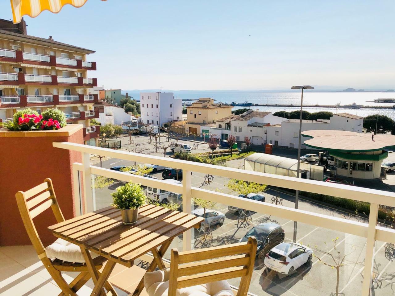 Roc Mar 3 3D - Apartamento Cerca Del Centro Y De La Playa - Terraza Con Vistas Al Mar Y Al Puerto ロザス エクステリア 写真